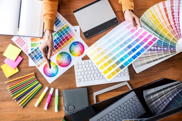 تصویری از روانشناسی رنگ ها در طراحی وب سایت چه تاثیری دارد؟